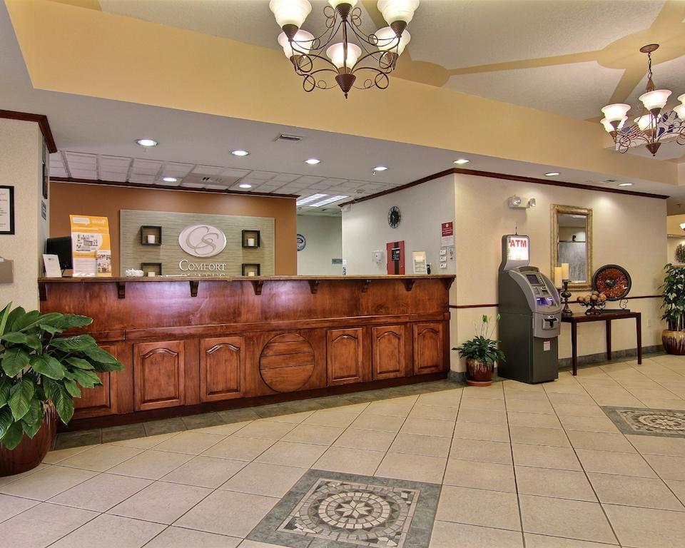 Comfort Airport Hotel 2*