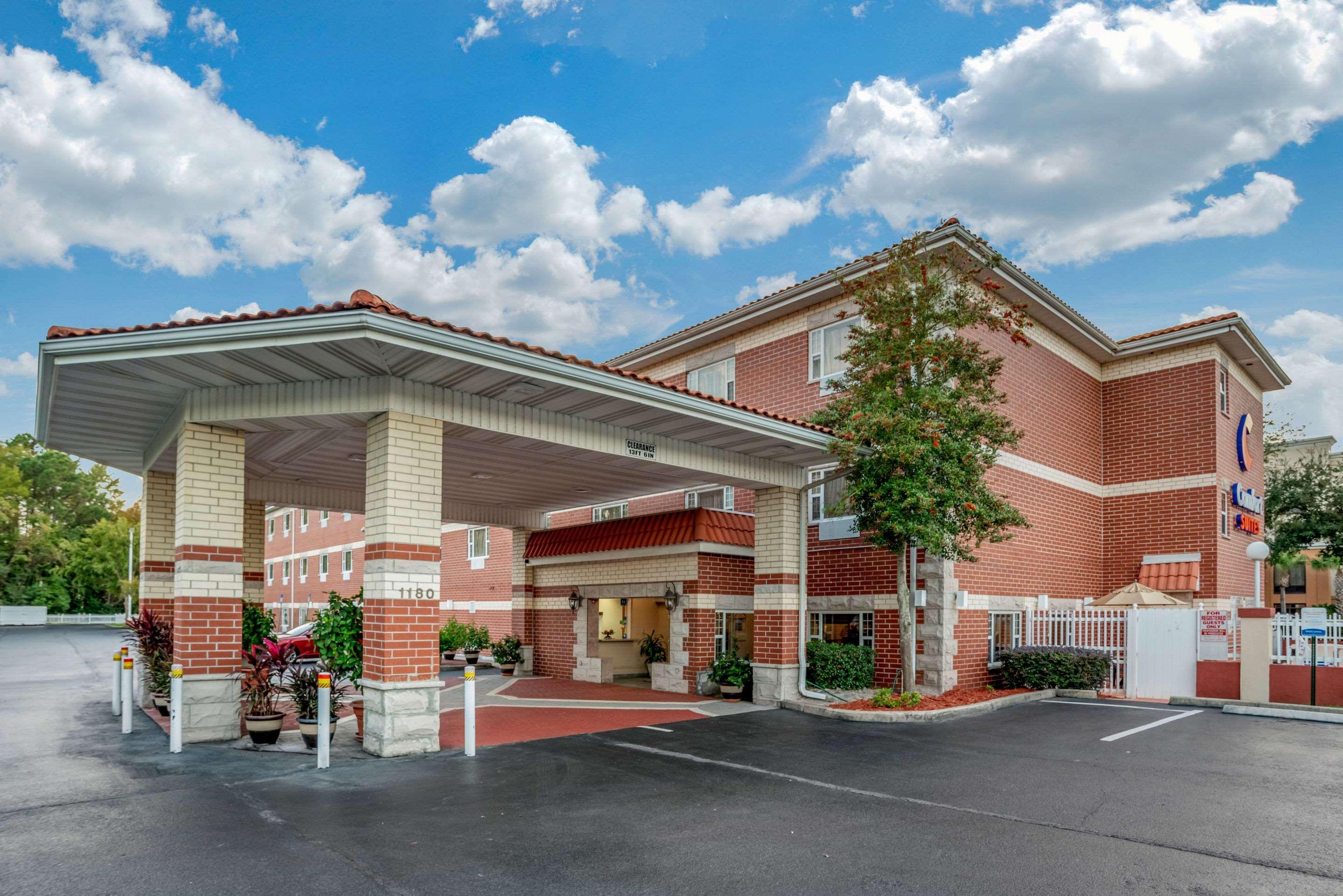 Hotel Comfort Airport